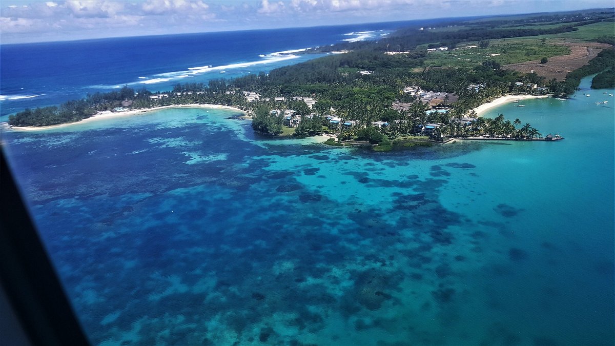 East-coast Mauritius lagoon — Blue Bay Marine Park for incentive snorkel mornings