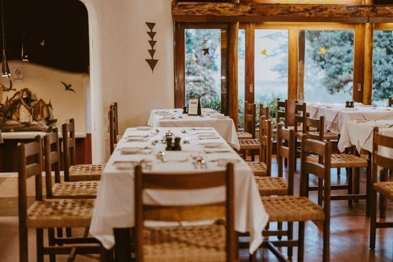 Restaurants/Bar — Amboseli Serena Safari Lodge