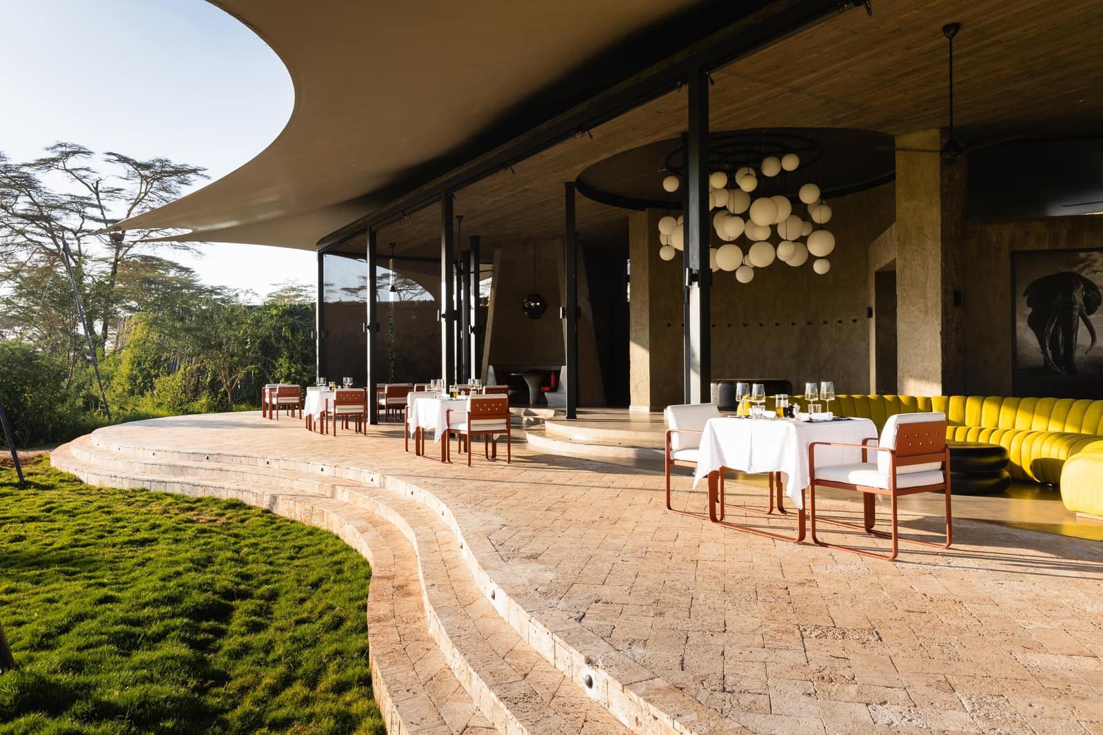 Restaurants/Bar — Angama Amboseli