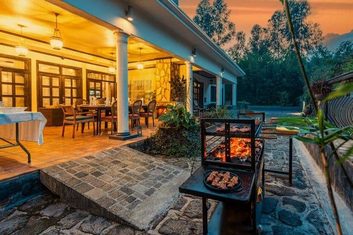Restaurants/Bar — Five Volcanoes Boutique Hotel