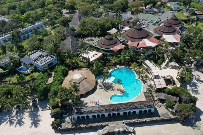Overview — Leopard Beach Resort & Spa