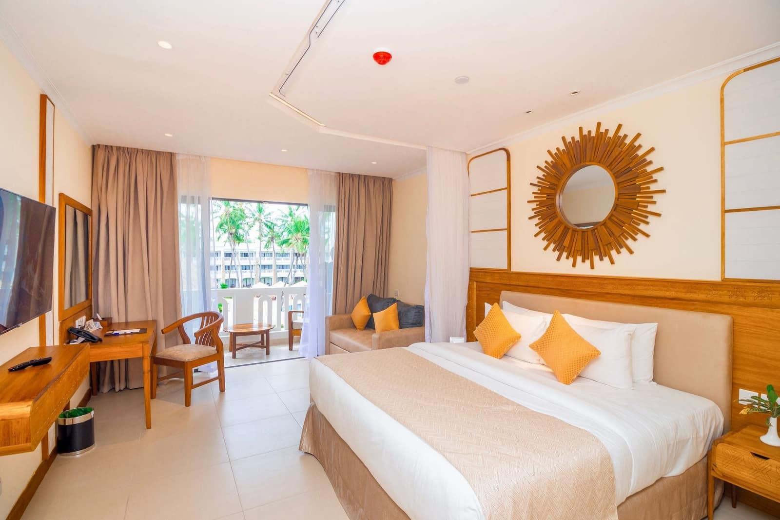 Suites — PrideInn Paradise Beach Resort & Spa