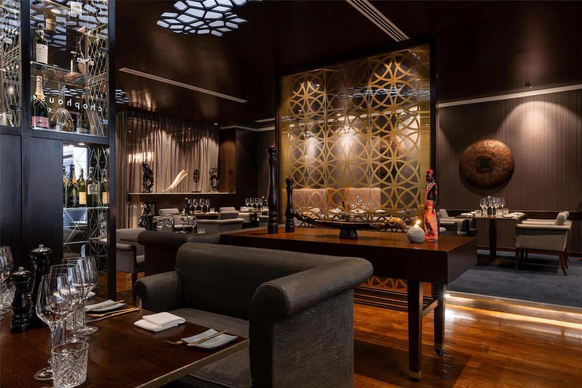 Restaurants/Bar — Radisson Blu Hotel Nairobi Upper Hill