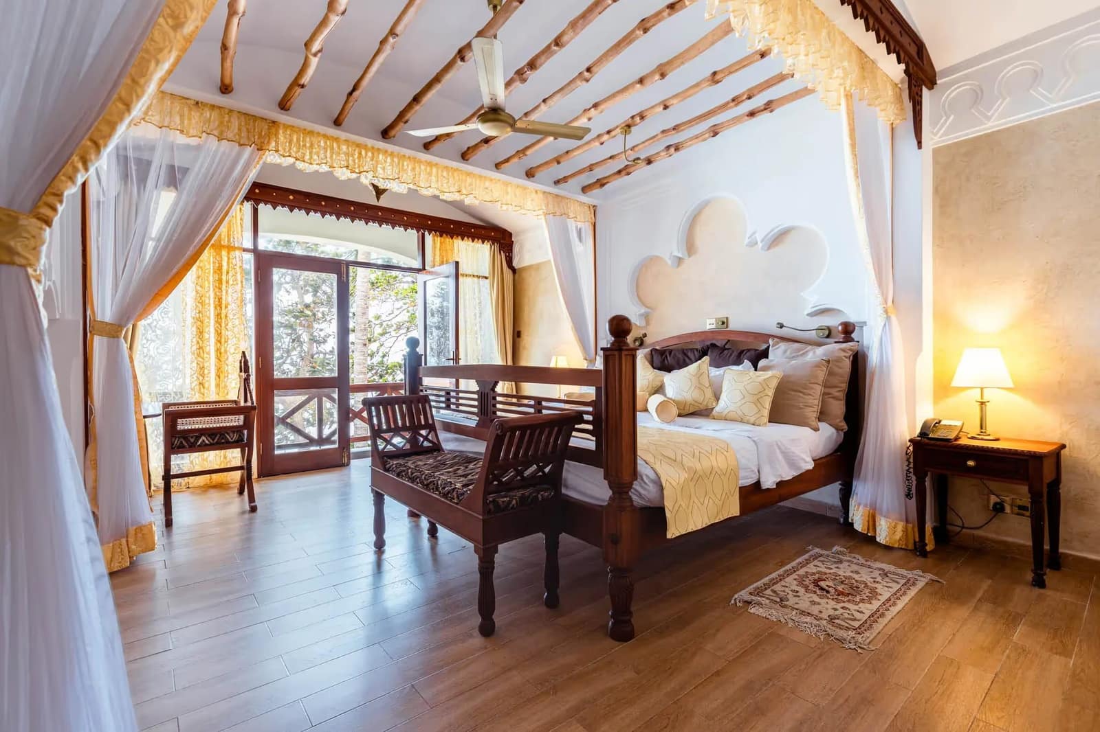Suites — Severin Sea Lodge