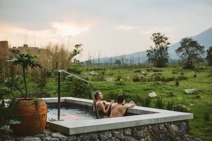 Pool — Singita Kwitonda Lodge