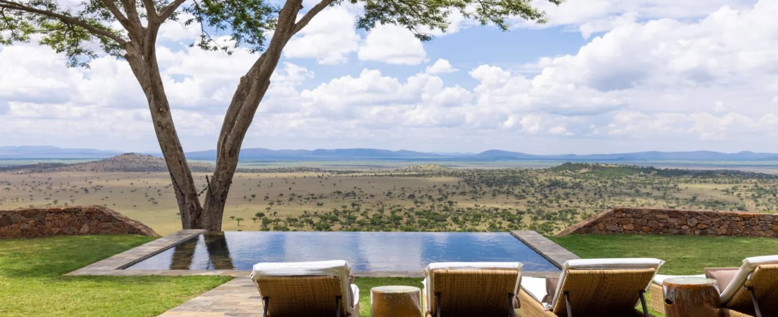 Pool — Singita Sasakwa Lodge