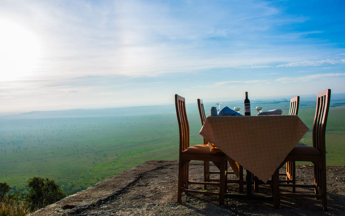 Mara Sun Lodge, Sekenani / Talek approach, Maasai Mara